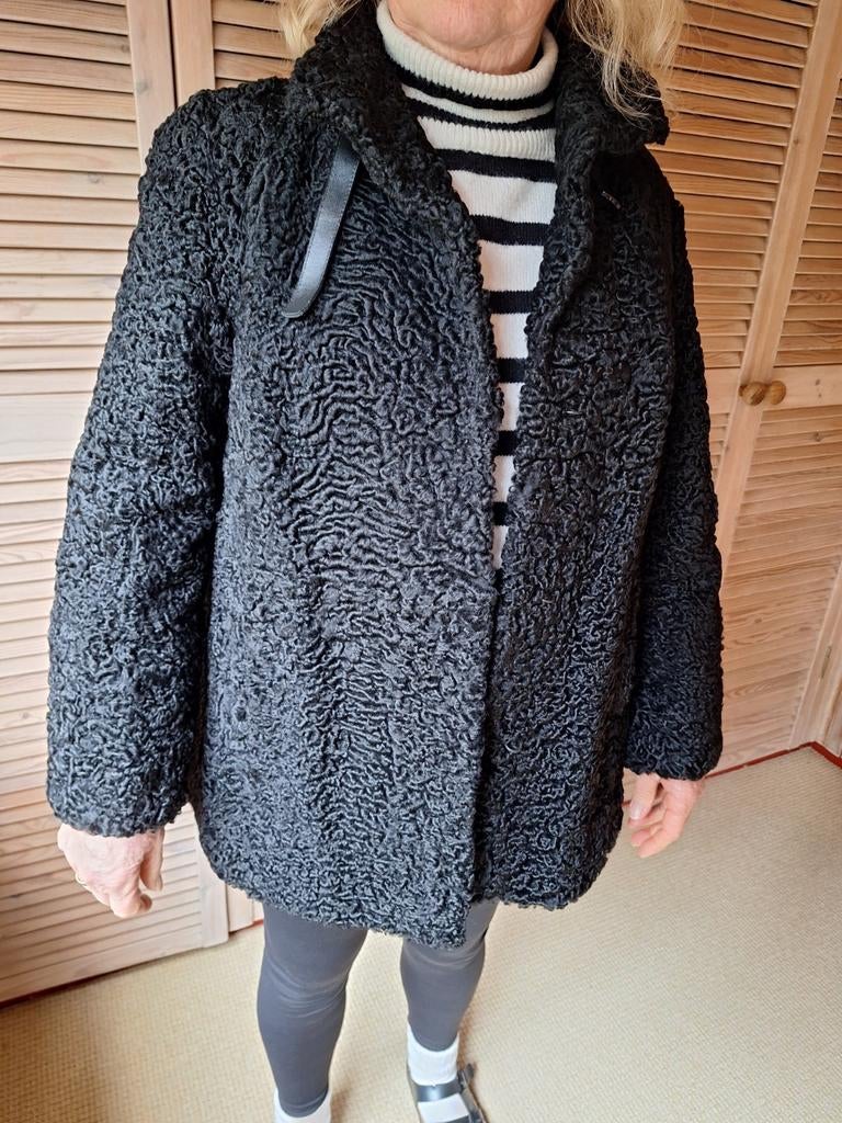 Zwarte bontjas maat 38/40, Ophalen of Verzenden, Zo goed als nieuw, Zwart