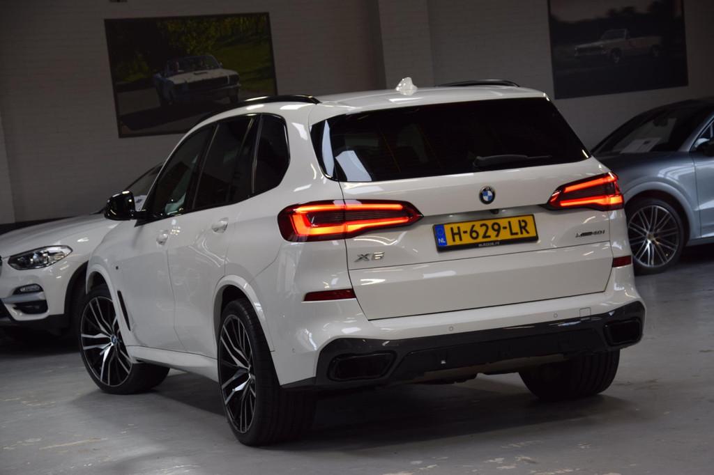 BMW X5 XDrive40i High Executive |M-Pakket|22 inch|ACC|Keyles, Auto's, BMW, Automaat, Gebruikt, Adaptive Cruise Control, Bedrijf