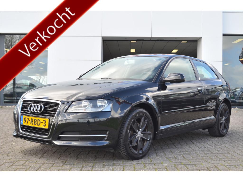 Audi A3 1.2 TFSI Style (bj 2011), Voorwielaandrijving, Euro 5, Stof, Gebruikt