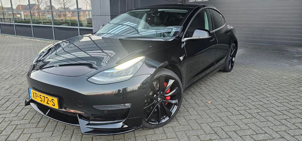 Tesla Model 3 Performance - Long Range - Dual Motor, Auto's, Tesla, Automaat, 1831 kg, Zwart, Origineel Nederlands