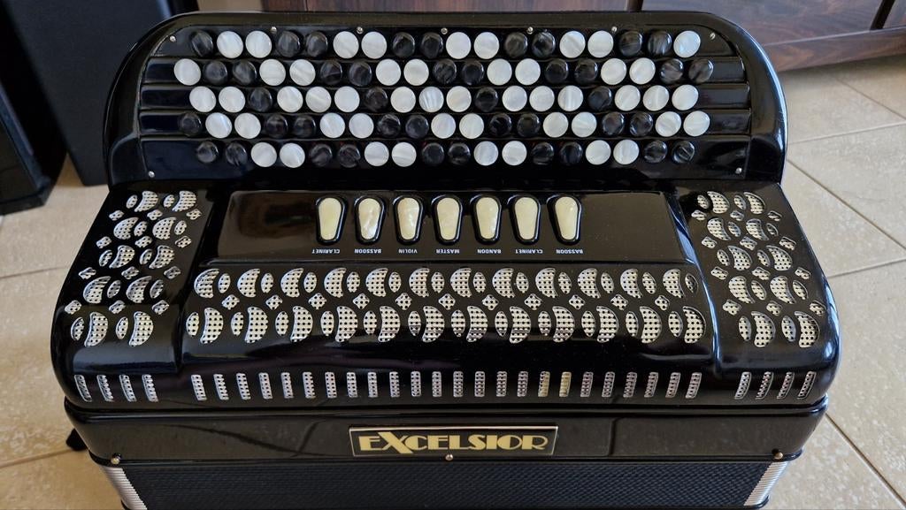 Accordeon EXCELSIOR Griff C ZGAN, Muziek en Instrumenten, Ophalen of Verzenden, Zo goed als nieuw, 120-bas, Overige merken