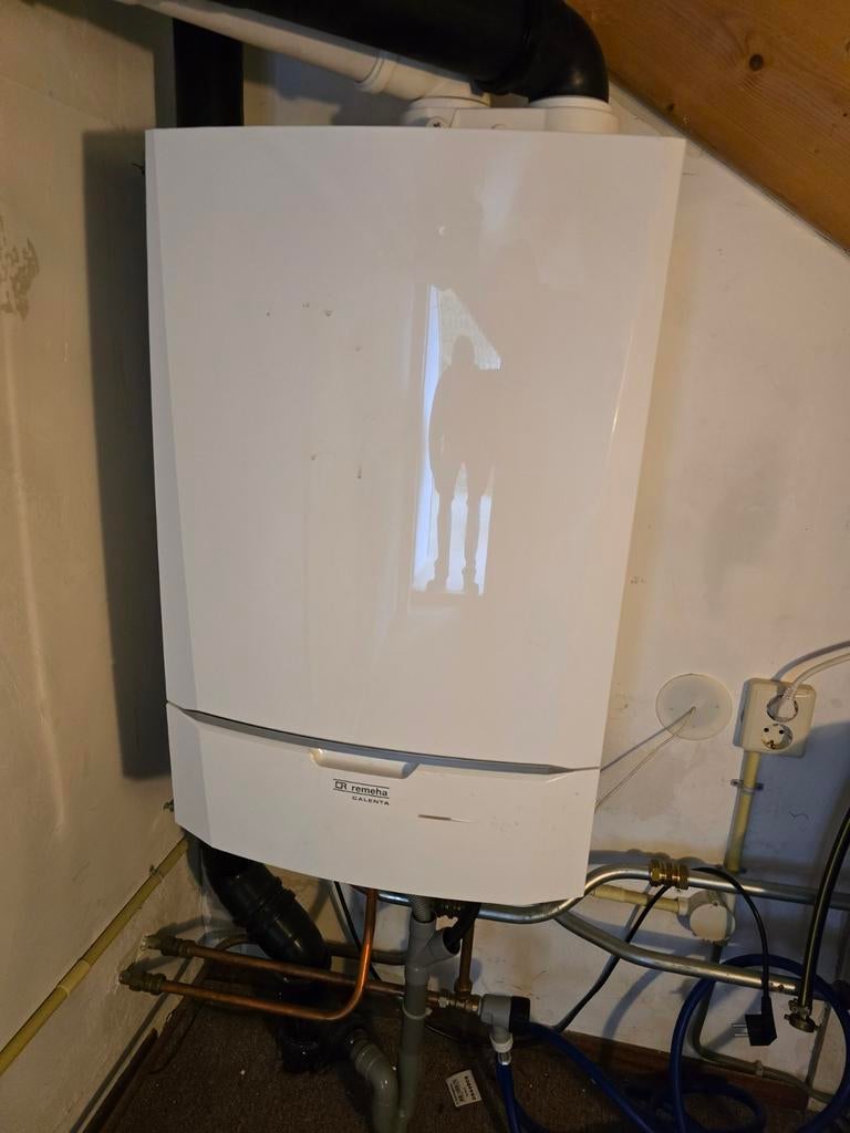 Remeha Calenta 40c, Ophalen, Gebruikt, Geiser, Minder dan 20 liter