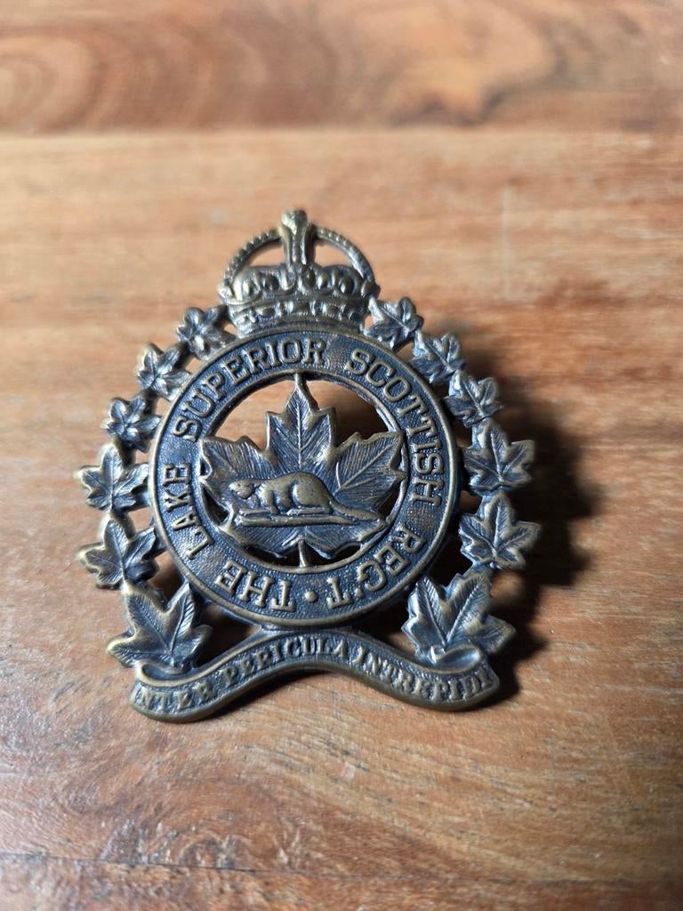 Wo2 lake superior scottish regt  baret embleem, Ophalen of Verzenden, Landmacht, Nederland, Embleem of Badge