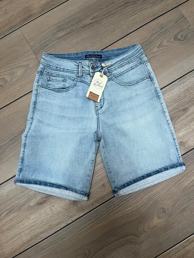 Nieuw! Red Button short Relax maat 36, Kleding | Dames, Ophalen of Verzenden, Nieuw, Blauw, W28 - W29 (confectie 36)