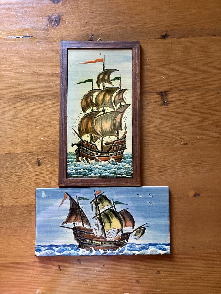 2 Tegels 28 x 14 cm. Met afbeeldingen van schepen., Antiek en Kunst, Ophalen of Verzenden