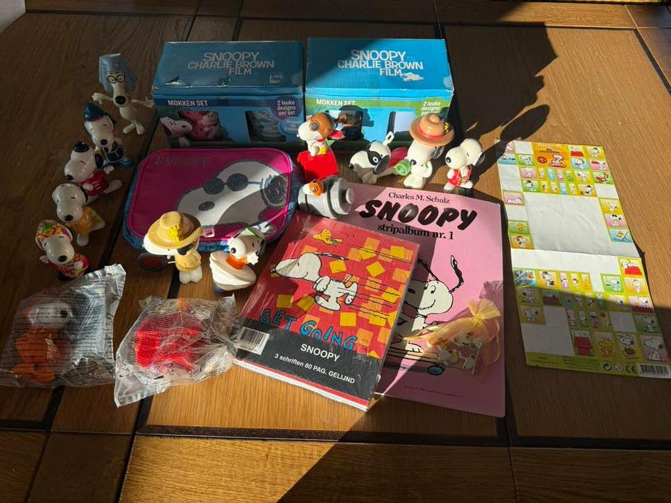 Snoopy pakket, Verzamelen, Stripfiguren, Ophalen of Verzenden, Snoopy, Gebruikt, Beeldje of Figuurtje