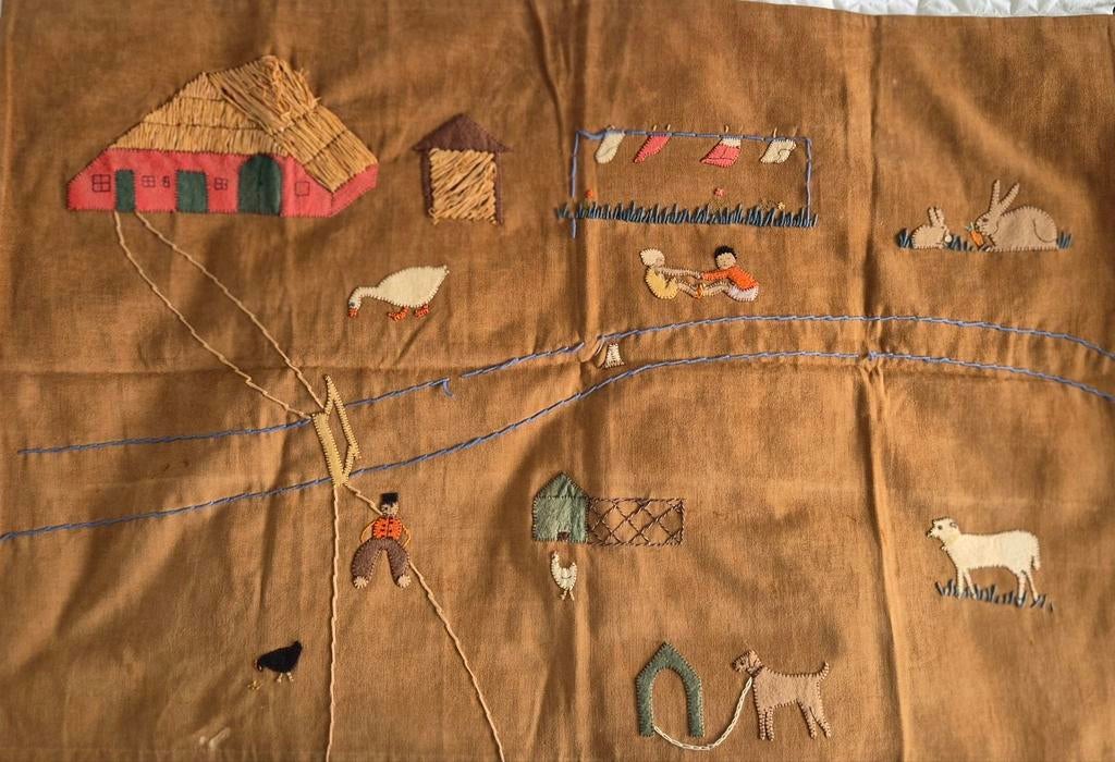 Nostalgisch handgemaakt wandkleed - Jaren '40/'50, Ophalen of Verzenden