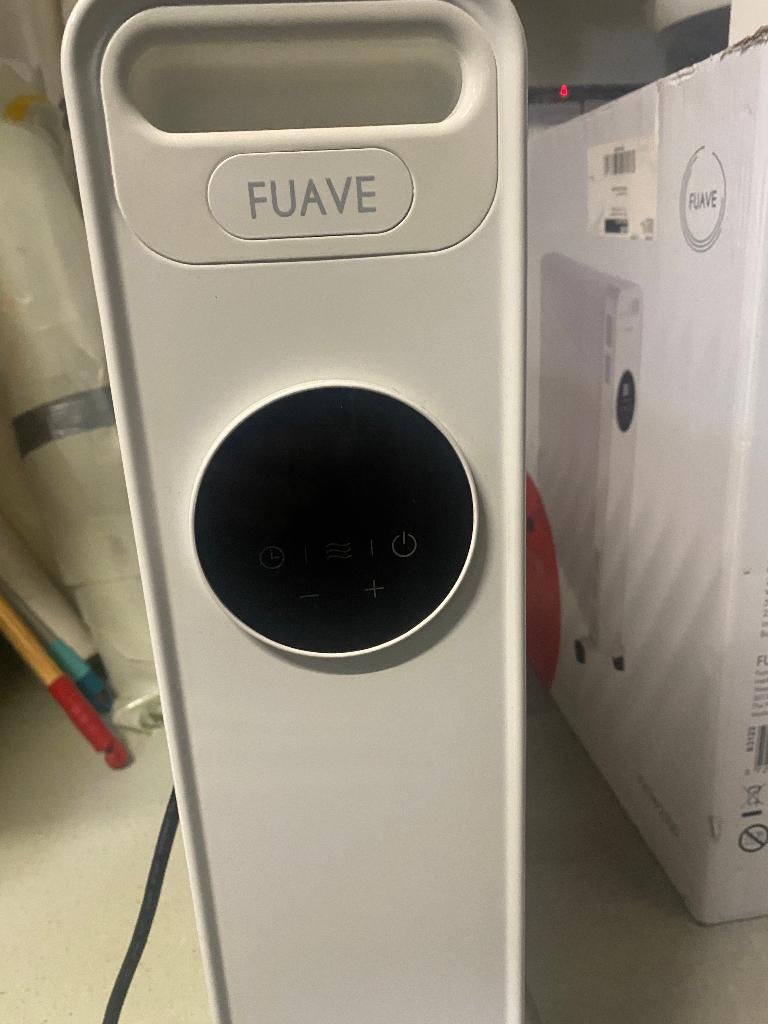 Fuave Bergen 2500 elec. kacheltjes wit 4x, Doe-het-zelf en Verbouw, Verwarming en Radiatoren, Zo goed als nieuw, Radiator, 800 watt of meer