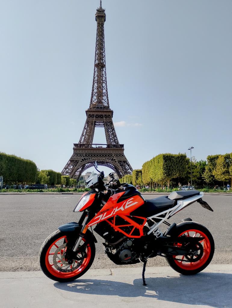 NETTE KTM DUKE 390 SUPERMOTO 2018 A2, Motoren, Motoren | KTM, Particulier, 373 cc, Minimaal motorrijbewijs A2, 12 t/m 35 kW