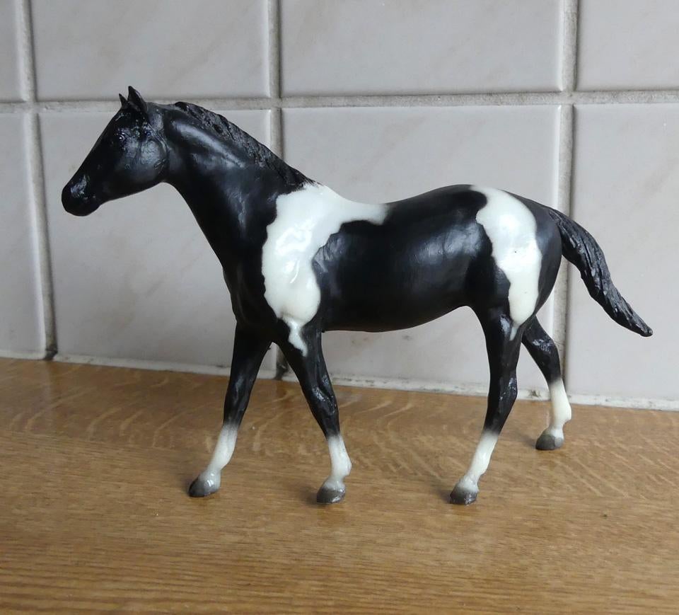 Breyer paard Paddock Pals Quarter Horse pinto paardenbeeld, Ophalen of Verzenden, Gebruikt, Dier