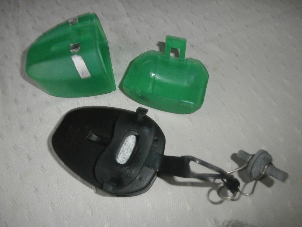 vluchtmasker Militair gasmasker merk msa groene hoes leger, Ophalen of Verzenden, Zo goed als nieuw, Accessoires