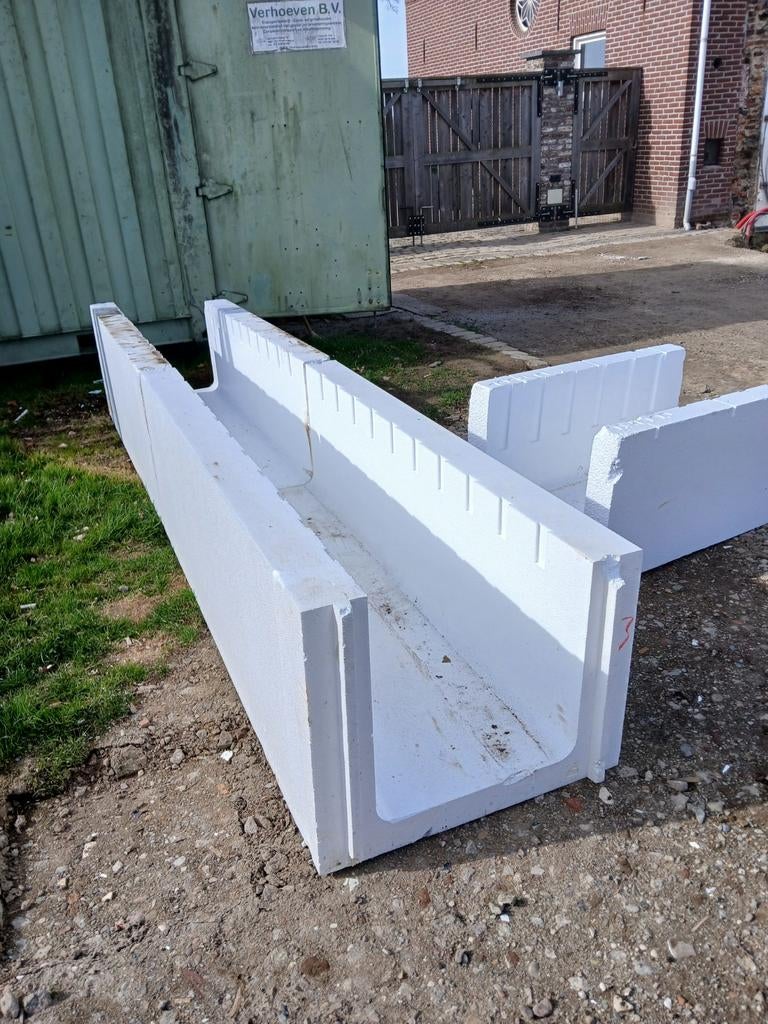 De Hoop Pekso eps bekisting, Ophalen