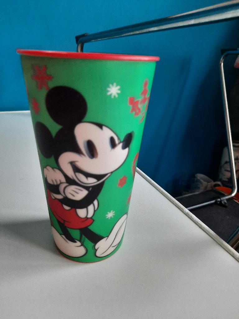 beker Mickey mouse met 2 kleine bekertjes, Ophalen of Verzenden, Mickey Mouse, Servies