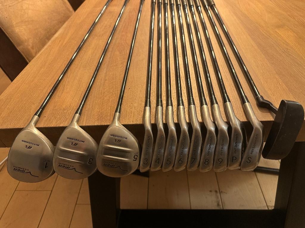 Complete Heren Set van Mitsushiba met 2 houten-driver-putter, Sport en Fitness, Golf, Ophalen, Gebruikt, Set, Overige merken