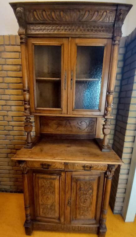 antieke buffetkast uit grootmoders tijd, Ophalen, Gebruikt, Met deur(en), 200 cm of meer