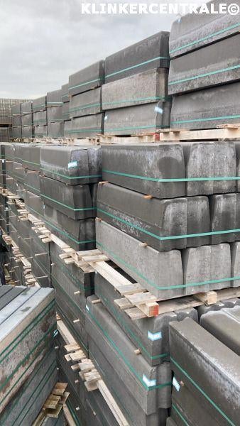 KORTING B-KEUS 1.386 stuks trottoirbanden 13/15x25x100cm NIE, Verzenden, Excluton BV, Waalbandijk 155 6651 KD Druten, Overige typen