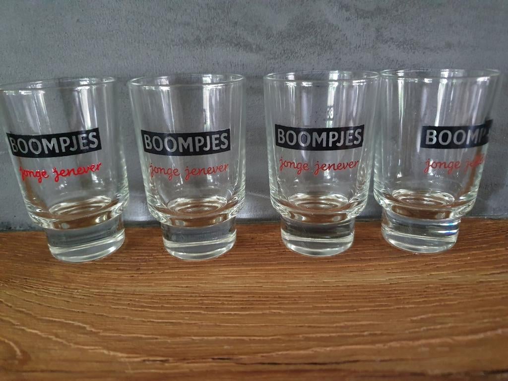 4 boompjes jonge jenever glaasjes, Ophalen of Verzenden, Zo goed als nieuw