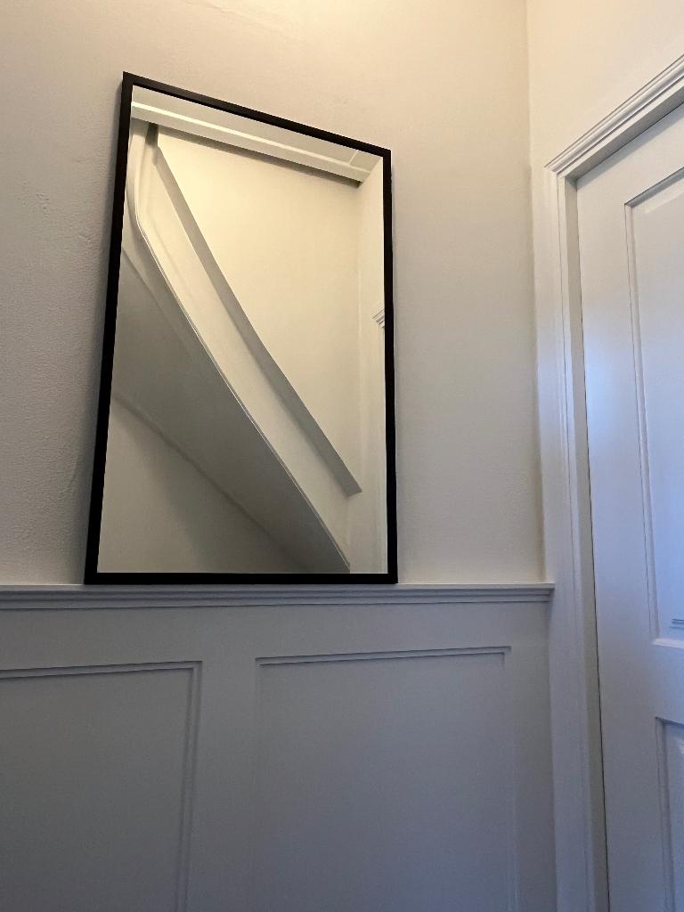 2 grote zwart omlijste spiegels, Ophalen, Gebruikt, 100 tot 150 cm, Rechthoekig