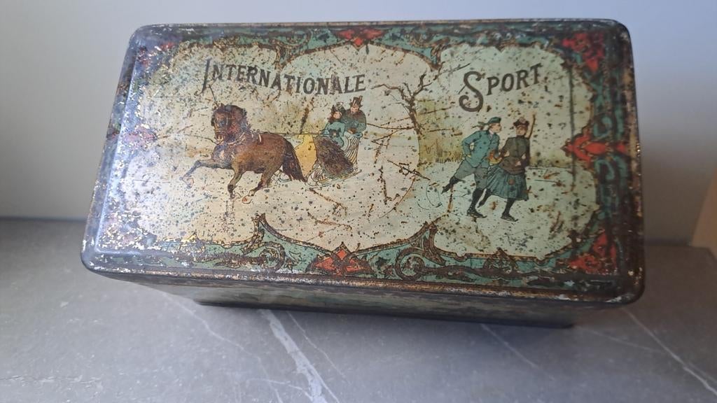 Sigarenblik internationale sport, Ophalen of Verzenden, Gebruikt, Overige