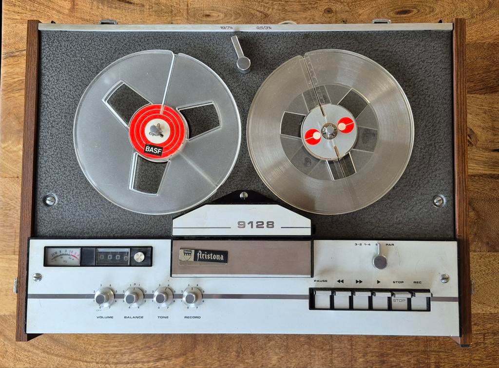 Vintage Aristona 9128 bandrecorder - defect, Ophalen, Defecte bandrecorder