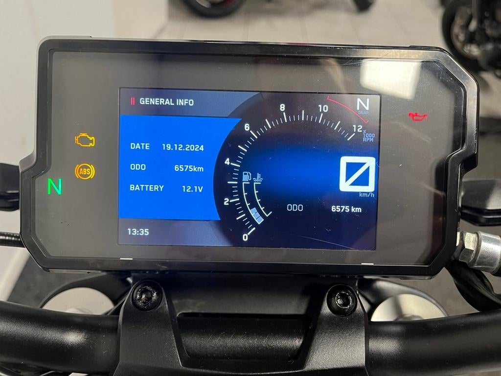 Prachtige KTM 390 DUKE ABS 390DUKE (bj 2018) - foto 2