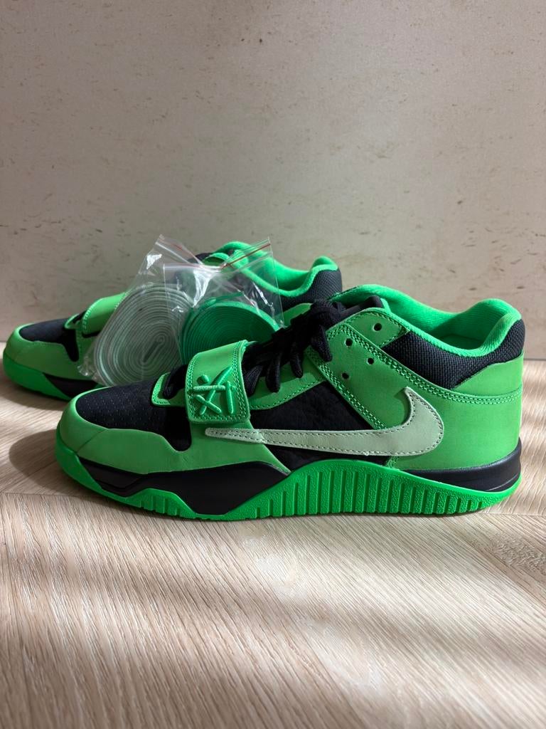 Nike Jordan CJ1 T-Rexx Travis Scott - Maat 44, Overige kleuren, Nieuw, Ophalen of Verzenden, Sneakers of Gympen