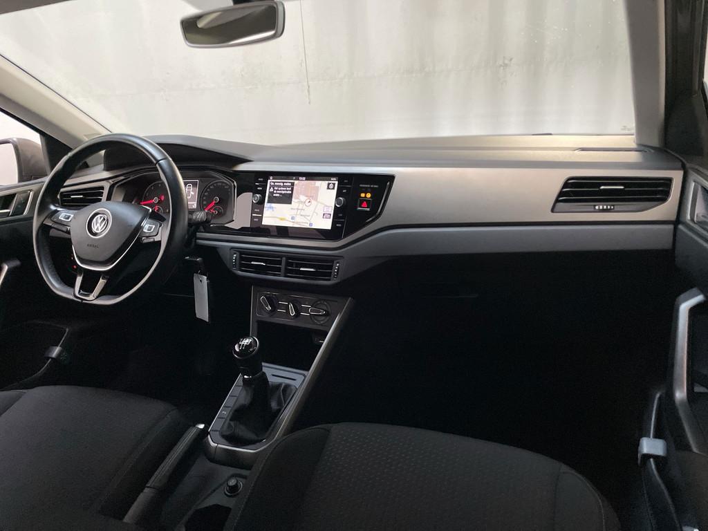 Volkswagen Polo 1.0 TSI Comfortline Parkeersensoren Navigati, Voorwielaandrijving, Stof, 95 pk, Met garantie (alle)