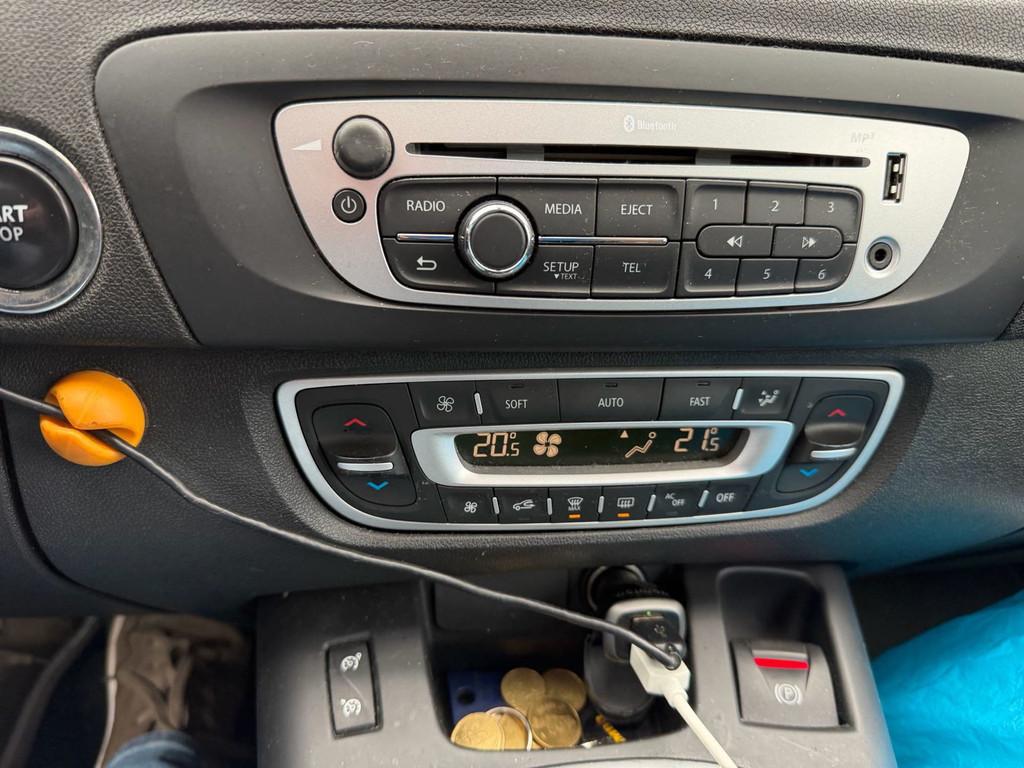 Renault Scénic 1.2 TCe 116pk Clima Cruise LED PDC Trekhaak, Voorwielaandrijving, Euro 5, Stof, Gebruikt