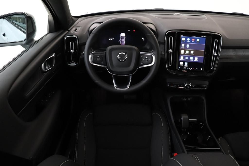 Volvo EC40 SINGLE MOTOR EXTENDED RANGE ULTRA 82 kWh -PANO.DA, Auto's, Volvo, Automaat, 12 maanden, 82 kWh, Blauw