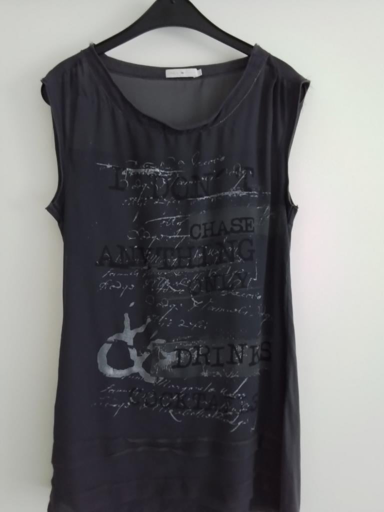 Izgst grijs  lang topje, tuniek Only mt S, Kleding | Dames, Blouses en Tunieken, Only, Ophalen of Verzenden, Zo goed als nieuw