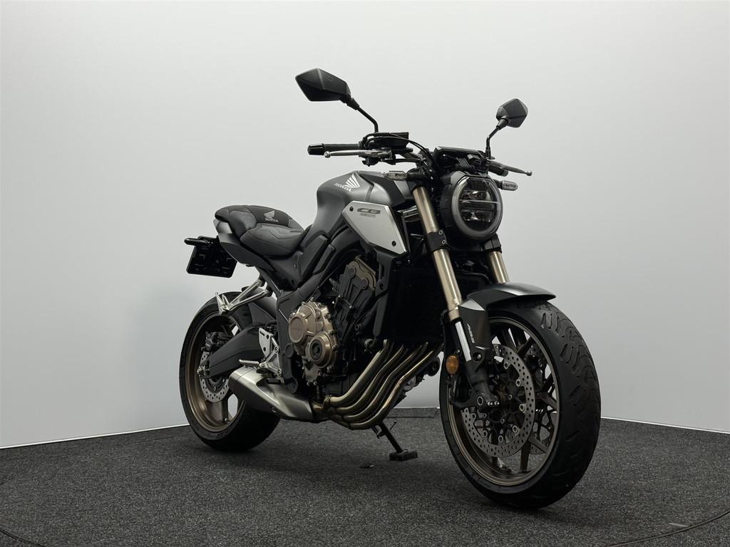 Honda CB 650 R ABS - foto 3