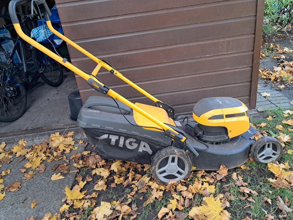 Stiga combi 48 S AE, Ophalen, Gebruikt, Stiga, Accu-grasmaaier