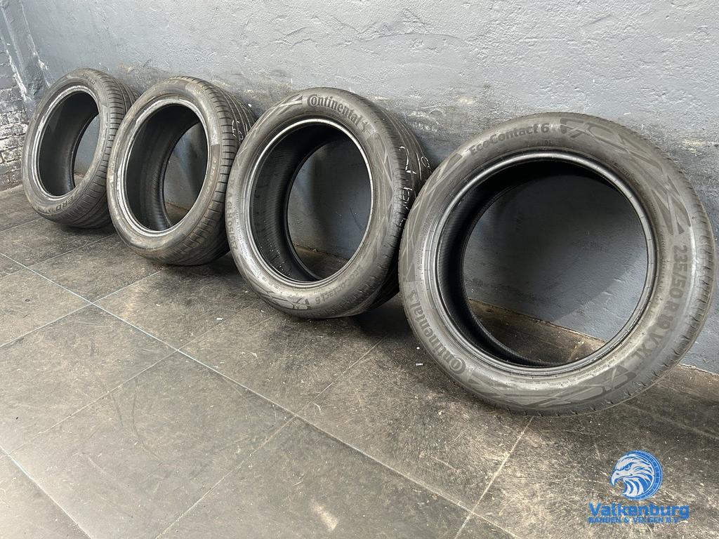 7mm! Zomerbanden 235/50R19 Pirelli Continental, 19 inch, Gebruikt, -, -