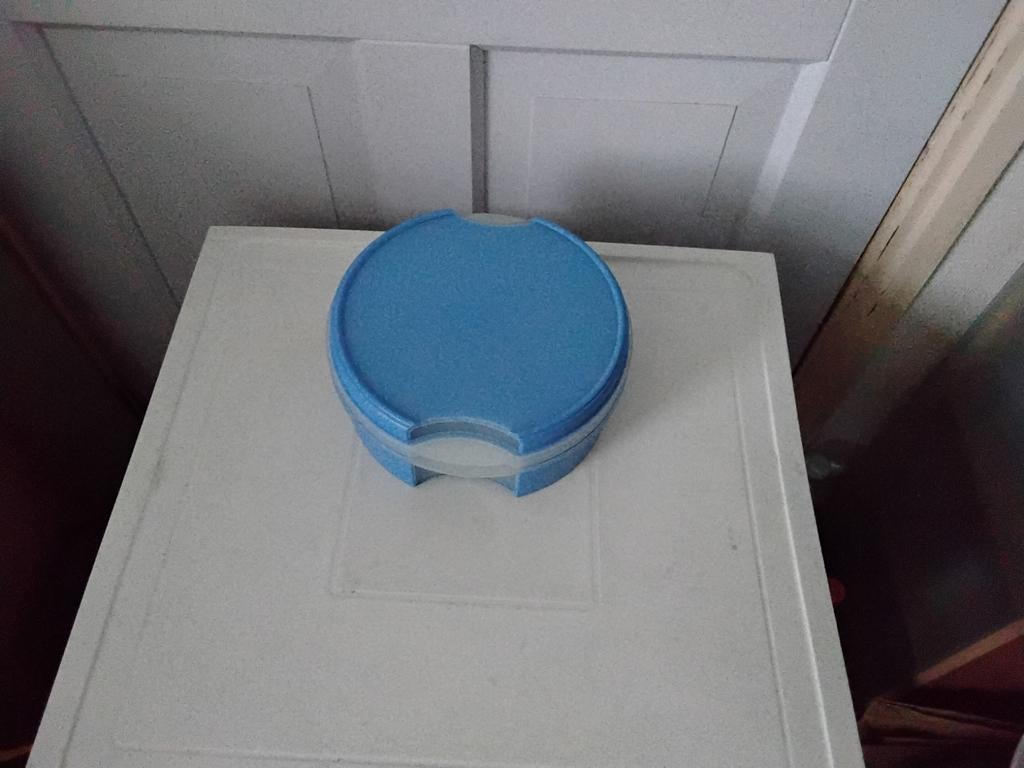 Tupperware, Ophalen of Verzenden, Zo goed als nieuw, Blauw, Bus of Trommel