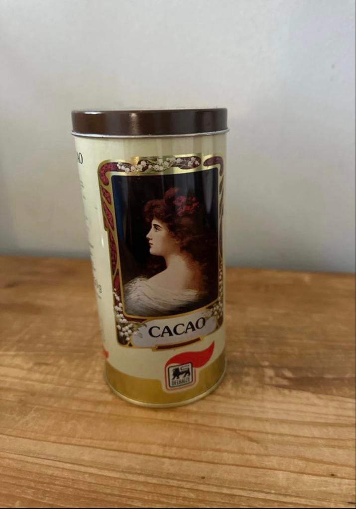 Vintage Bewaarblik Cacao Delhaize met Vrouwenportret, Verzamelen, Blikken, Gebruikt, Overige, Overige merken, Ophalen of Verzenden