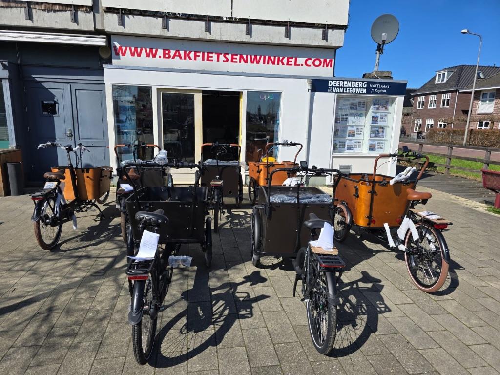 De Vogue Dutch Design : De grootste Winter Sale van het jaar, 4 kinderen of meer, Bakfietsenwinkel, Info@bakfietsenwinkel.com