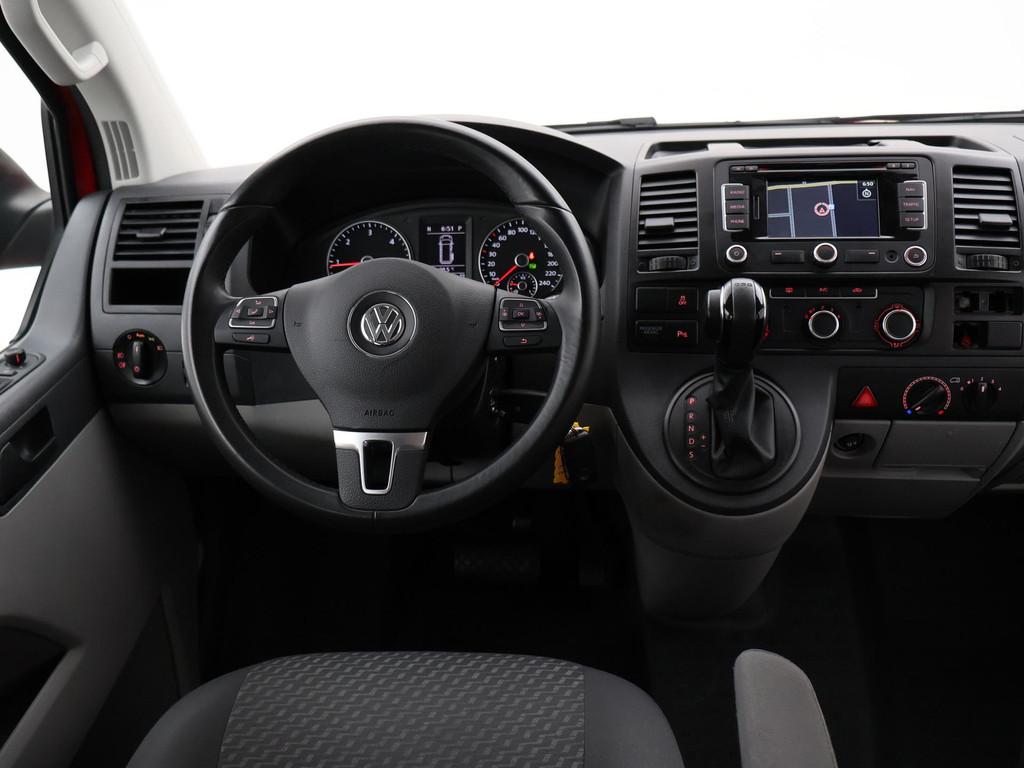 Volkswagen Transporter Kombi 2.0 TDI 140 PK DSG AUT. L2H1 8-, Auto's, Volkswagen, Euro 5, Stof, Gebruikt, Parkeersensor