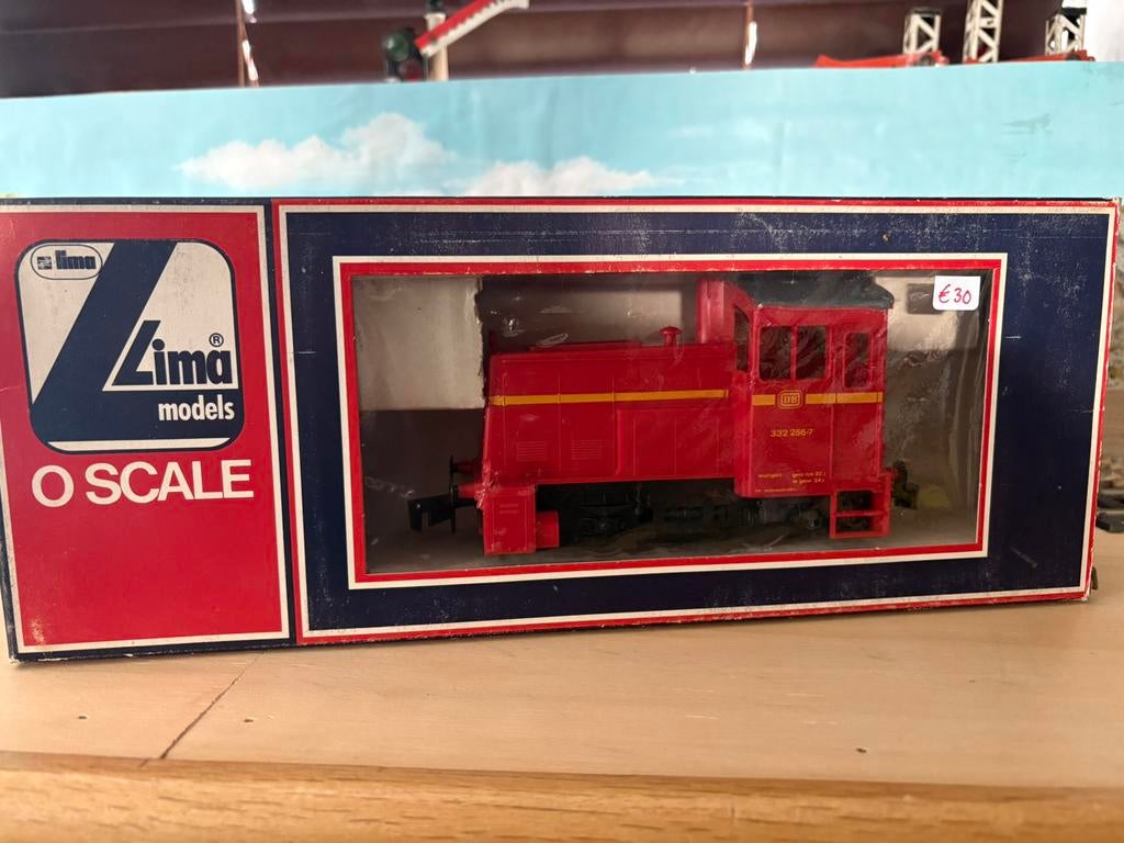Lima rangeer locomotief spoor 0, Hobby en Vrije tijd, Modeltreinen | Overige schalen, Overige merken, Verzenden, Zo goed als nieuw