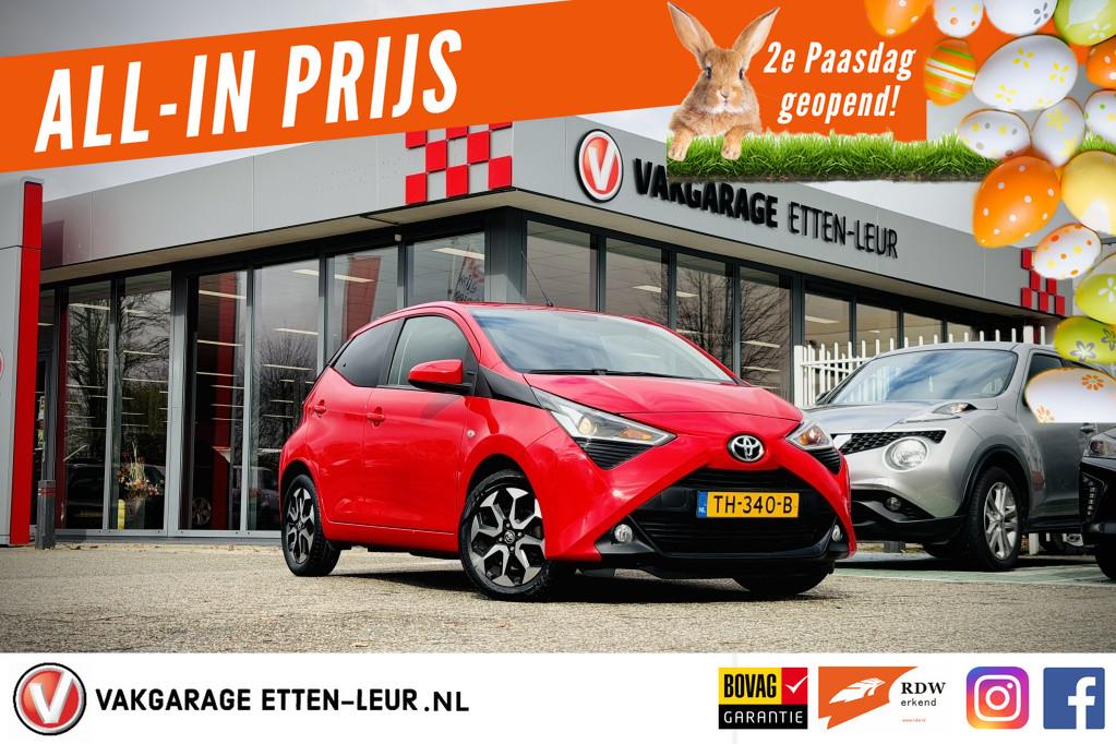 Toyota Aygo 1.0 VVT-i x-first | CAMERA | CARPLAY + ANDROID, 12 maanden, Stof, Gebruikt, Euro 6