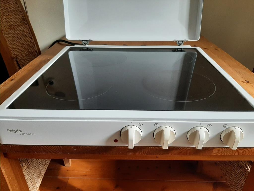 Mooie Pelgrim keramische, elektrische kookplaat, vrijstaand, Witgoed en Apparatuur, Fornuizen, Ophalen, 4 kookzones, Vrijstaand