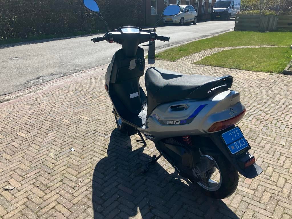 TGB snorscooter 25km/uur, Gebruikt, Benzine, Ophalen, Overige merken