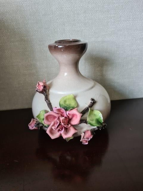 Vaasje 3d Keramiek, Antiek en Kunst, Ophalen of Verzenden