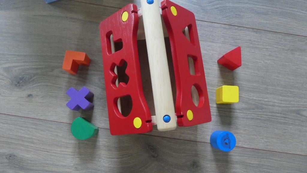 houten huisje (met vormpjes), Ophalen of Verzenden, Zo goed als nieuw, Overige typen