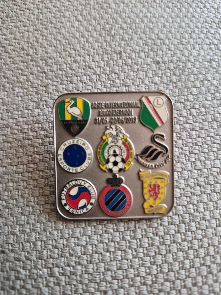 Pin Ado Den Haag, Ophalen of Verzenden, Nieuw, Overige binnenlandse clubs, Overige typen