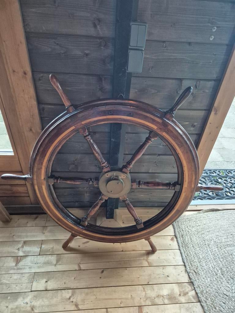Vintage Houten scheepsroer, Ophalen