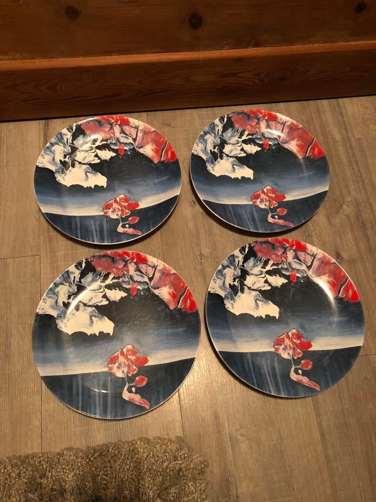 St. James - kunst op tafel., Ophalen, Porselein, Overige stijlen, Bord(en)