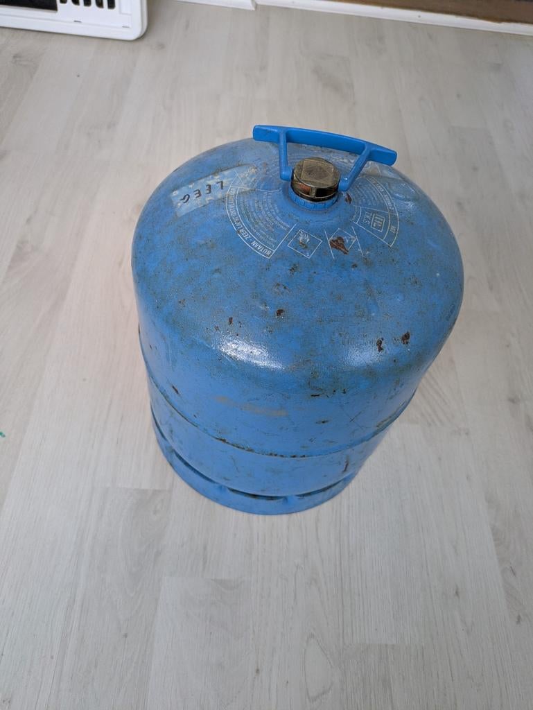 Lege Campingaz tank 907, Ophalen