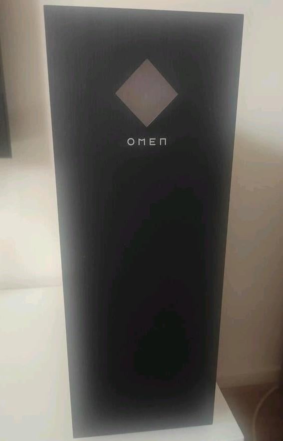 OMEN Complete Gaming PC - Ryzen 7 3700X, 16GB RAM, Computers en Software, Desktop Pc's, Gebruikt, 3 tot 4 Ghz, HDD, SSD, 16 GB