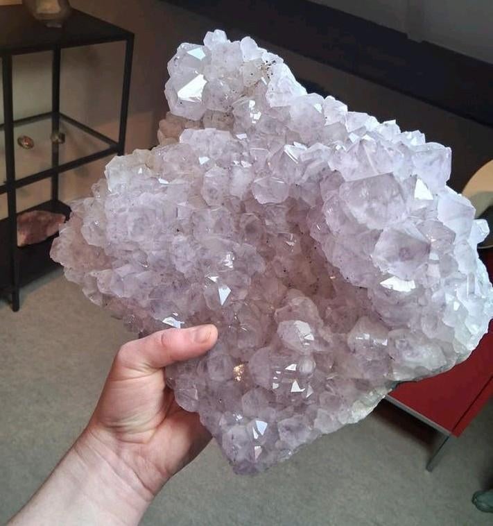 Zeer grote amethist, Verzamelen, Mineralen en Fossielen, Ophalen of Verzenden, Mineraal