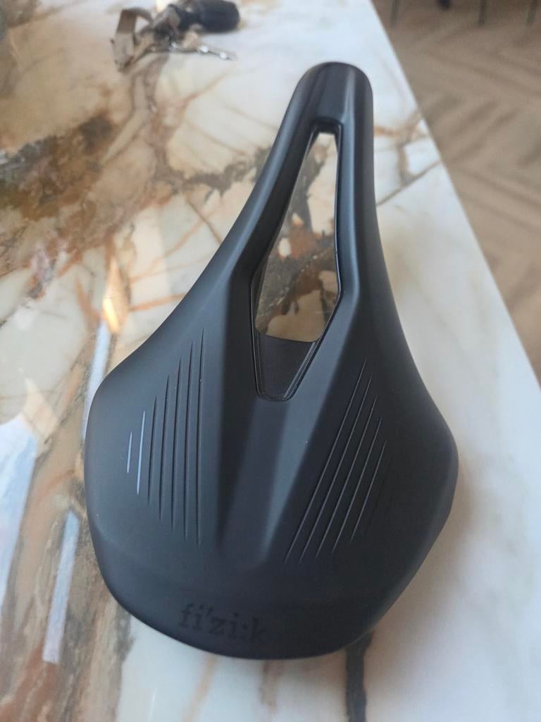 Fizik Argo Vento R1 zadel, Ophalen of Verzenden, Nieuw, Racefiets, Zadel